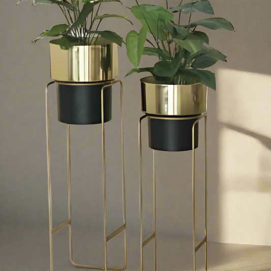 Gold Metal Planter- Set of 2