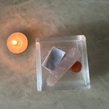 Selenite Charging Plate – Crystal Cleansing & Charging – Reiki Healing Crystal Aura Chakra