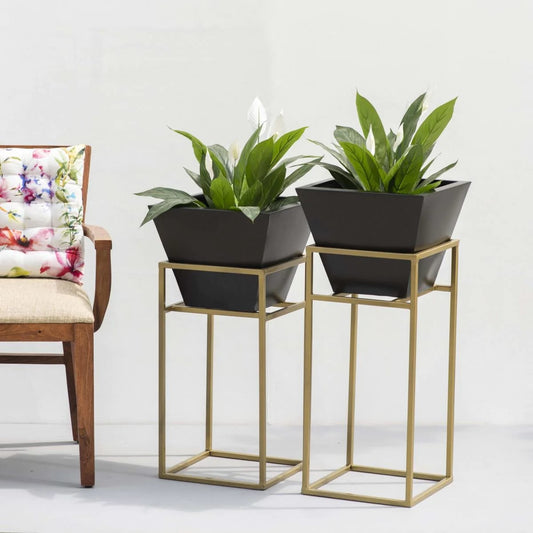 Iron Metal Planters - ( Set of 2)