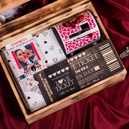 Forever Love - Exclusive Wooden Hamper!